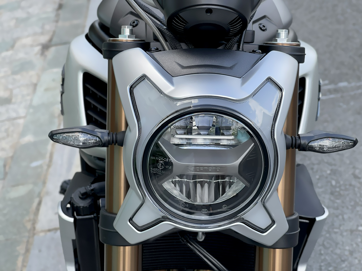 đèn CF Moto 700CL-X Heritage